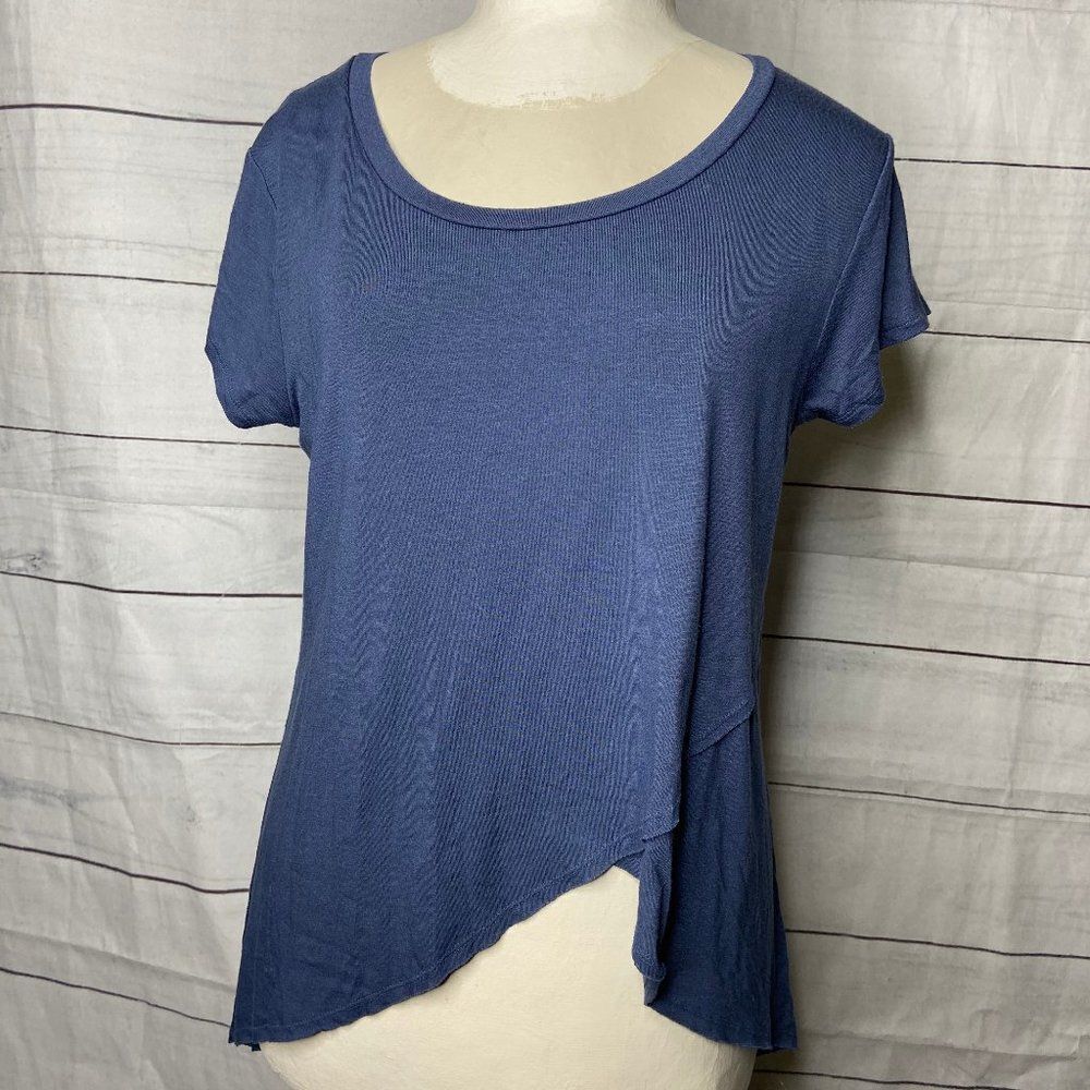 Express One Eleven 1-11 blue top medium